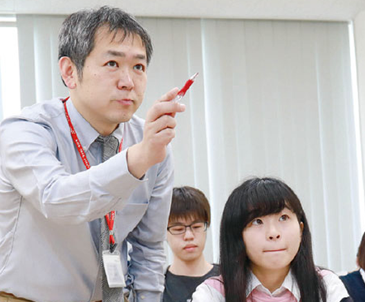 進学コース 東浦 巧先生