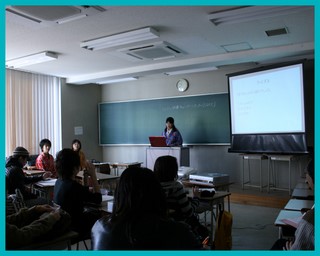 '10 総合的な学習の時間｢やさしい沖縄講座～人魚のすむ海～｣